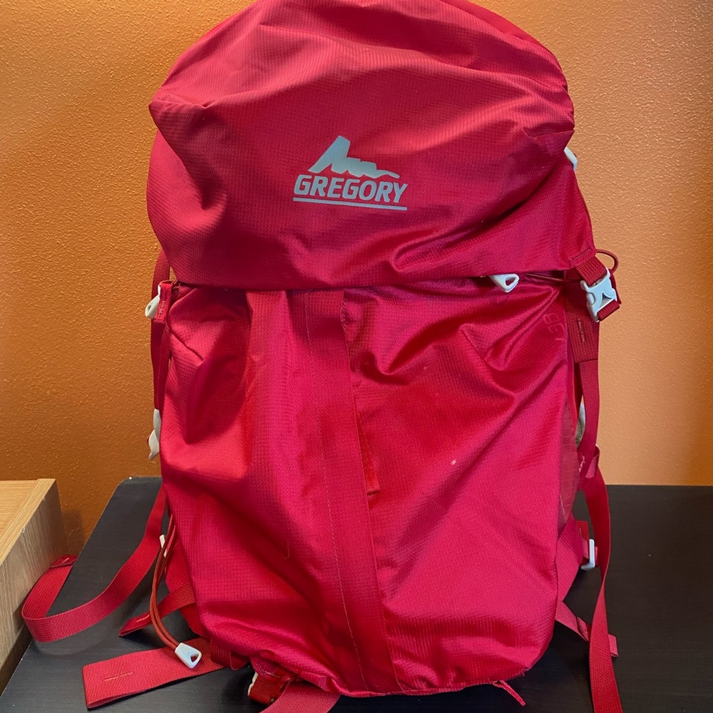 Gregory Jade 38L Women’s Hiking Pack
